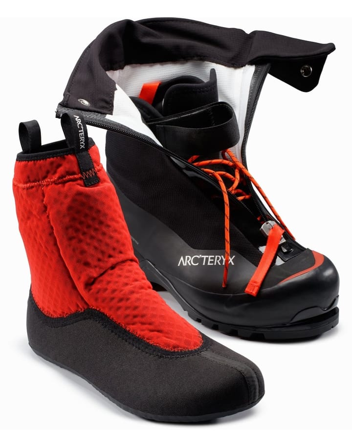 Arc'teryx Acrux AR Mountaineering Boot Black/Black Arc'teryx