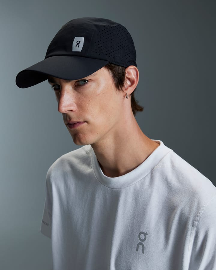 On Unisex Lightweight Cap Black On