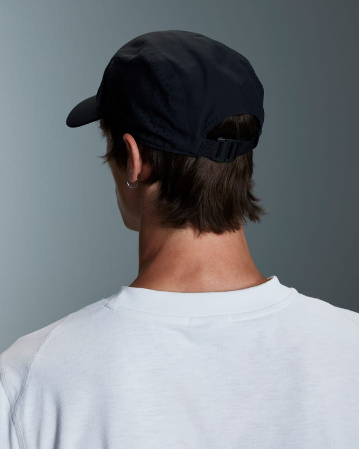 On Unisex Lightweight Cap Black On
