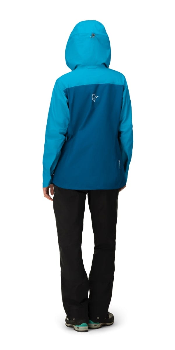 Norrøna Women's Falketind Gore-Tex Jacket Aquarius/Mykonos Blue Norrøna Norrøna Women's Falketind Gore-Tex Jacket Aquarius/Mykonos Blue Norrøna