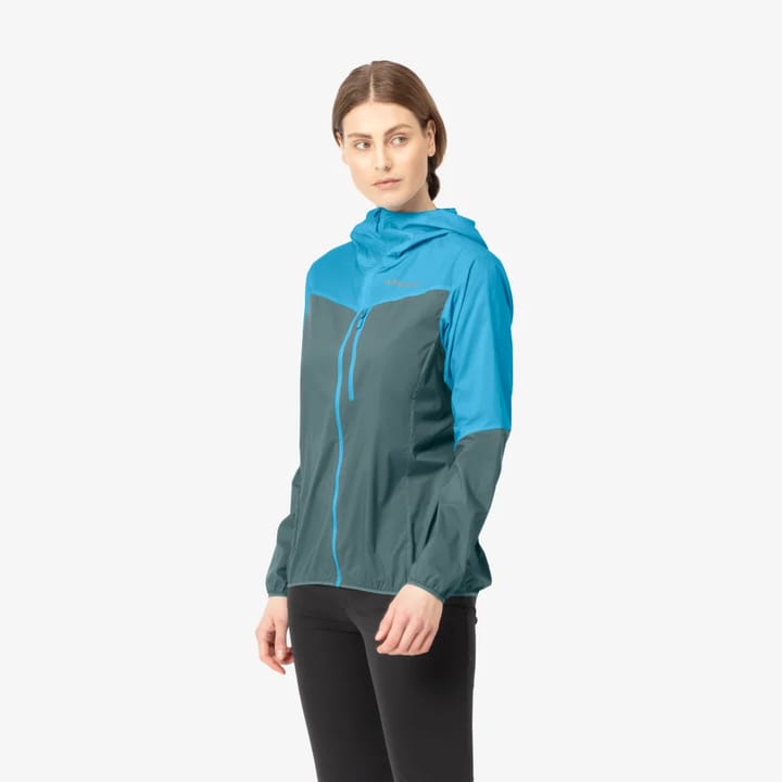 Norrøna Women's Falketind aero60 Hood Aquarius/North Atlantic Norrøna Norrøna Women's Falketind aero60 Hood Aquarius/North Atlantic Norrøna