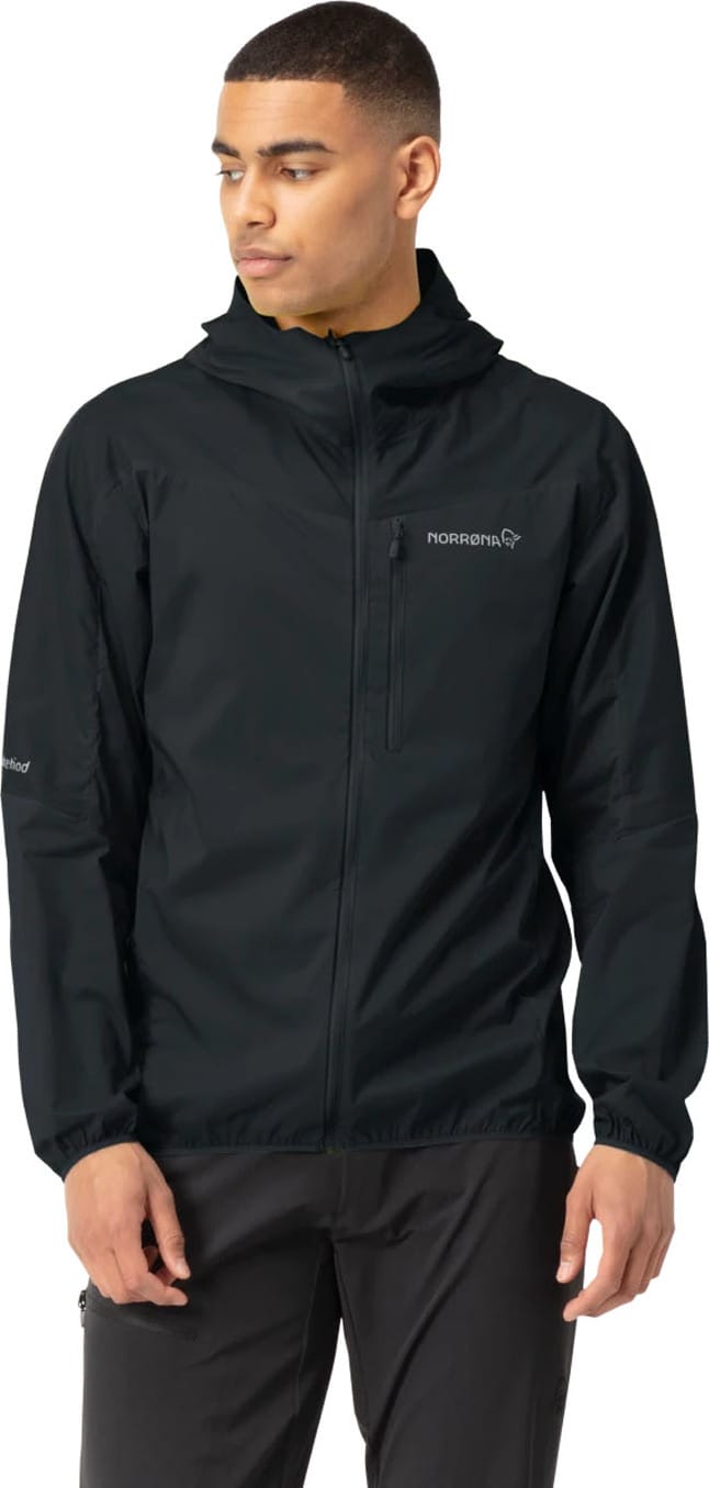 Norrøna Men's Falketind Aero60 Hood Caviar Norrøna