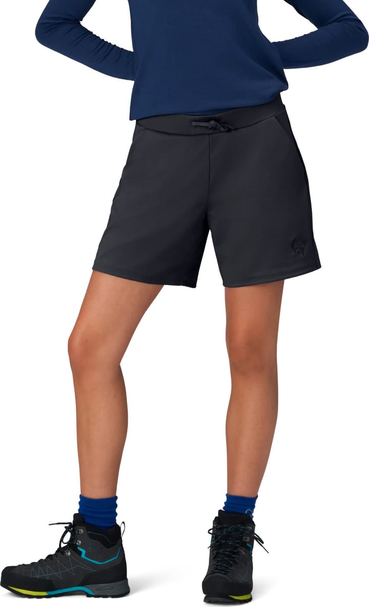 Norrøna Women's Falketind Warm Stretch Shorts Caviar Black Norrøna Norrøna Women's Falketind Warm Stretch Shorts Caviar Black Norrøna