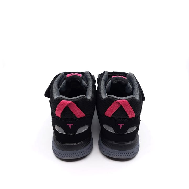 TrekSta Junior Trial Mid Gore-Tex Black/Magenta Treksta TrekSta Junior Trial Mid Gore-Tex Black/Magenta Treksta