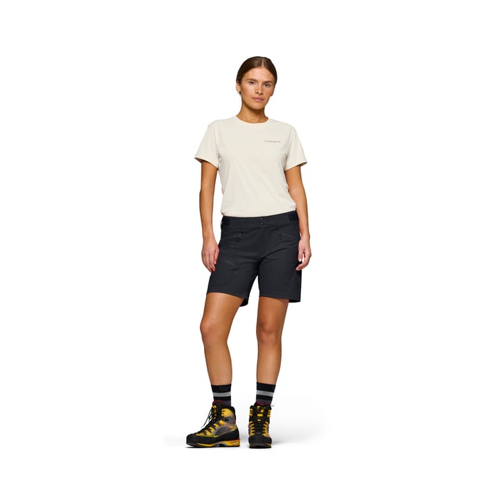 Norrøna  Women's Falketind Flex1 Shorts Caviar Norrøna