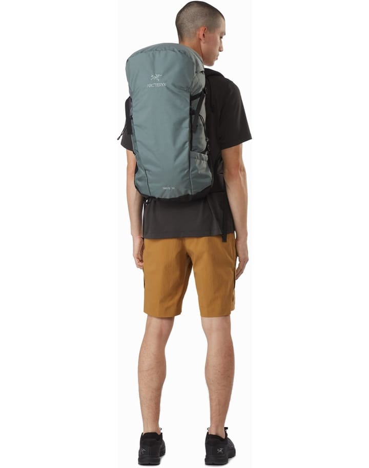 Arc'teryx Brize 32 Backpack Tatsu Arc'teryx Arc'teryx Brize 32 Backpack Tatsu Arc'teryx