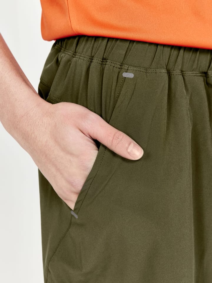 Craft Adv Essence 2-In-1 Stretch Shorts M Black Craft Craft Adv Essence 2-In-1 Stretch Shorts M Black Craft