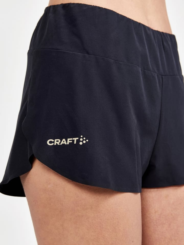 Craft Women's Pro Hypervent Split Shorts Black-Roxo Craft Craft Women's Pro Hypervent Split Shorts Black-Roxo Craft