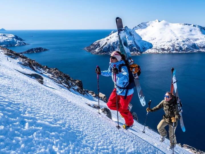 Norrøna Lofoten Gore-Tex Jacket W's Indigo Night Norrøna