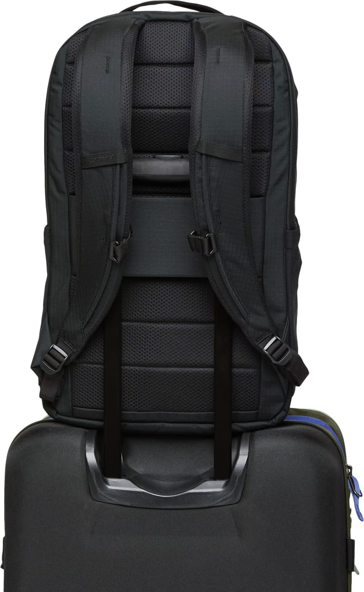 Cotopaxi Allpa 26L Daypack Cotopaxi Black Cotopaxi