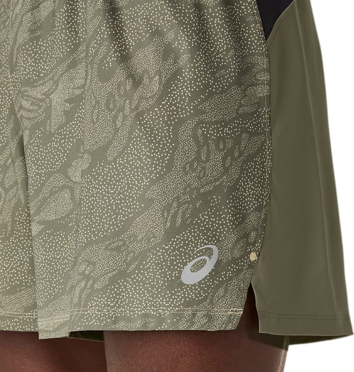 Asics Men's Fujitrail All Over Print 5in Shorts Mantle Green Asics Asics Men's Fujitrail All Over Print 5in Shorts Mantle Green Asics