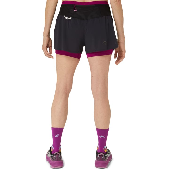 Asics Women's Fujitrail 2-N-1 Short Performance Black/Blackberry Asics Asics Women's Fujitrail 2-N-1 Short Performance Black/Blackberry Asics