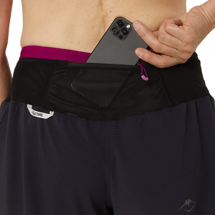 Asics Women's Fujitrail 2-N-1 Short Performance Black/Blackberry Asics Asics Women's Fujitrail 2-N-1 Short Performance Black/Blackberry Asics