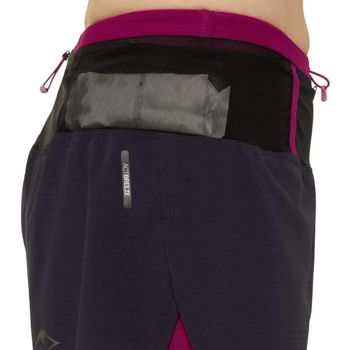 Asics Women's Fujitrail 2-N-1 Short Performance Black/Blackberry Asics Asics Women's Fujitrail 2-N-1 Short Performance Black/Blackberry Asics