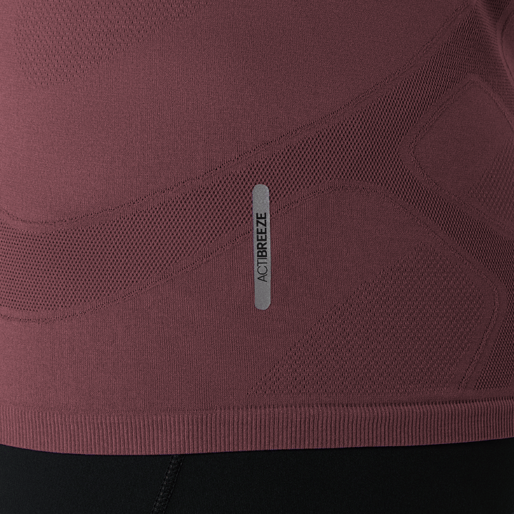 Asics Women's Road Seamless Long Sleeve Top Dark Currant/Port Royal Asics