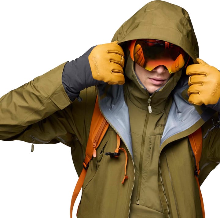 Norrøna Møre Gore-Tex Jacket M'S Dark Olive Norrøna