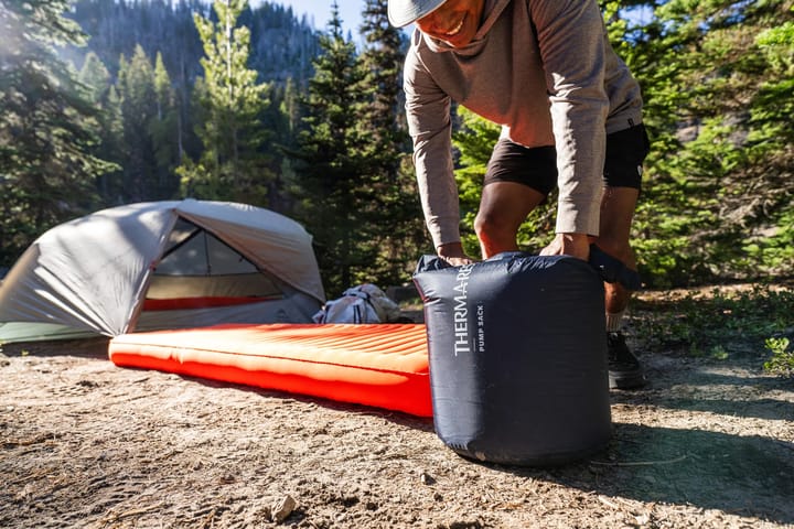 Therm-a-Rest NeoLoft Sleeping Pad Regular Wide Ember Therm-a-Rest