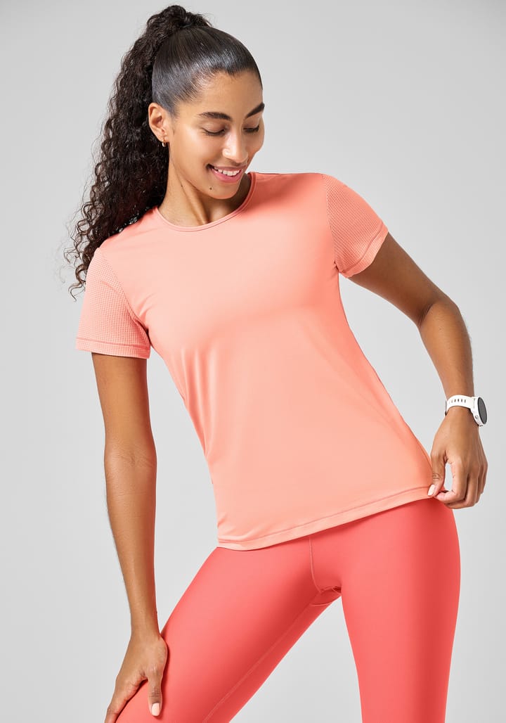 Women's Iconic Tee Pale Coral Casall