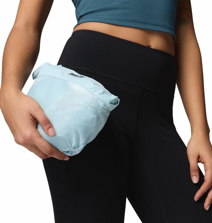 Columbia Women's Pouring Adventure lll Jacket Marine Light Columbia