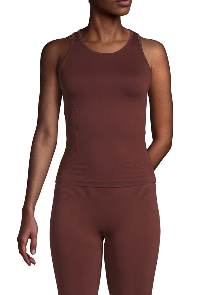 Casall Essential Seamless Racerback Mahogany Red Casall Casall Essential Seamless Racerback Mahogany Red Casall