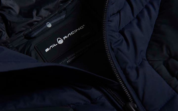 Sail Racing Men's Patrol Hybrid Jacket Dark Navy Sail Racing Sail Racing Men's Patrol Hybrid Jacket Dark Navy Sail Racing