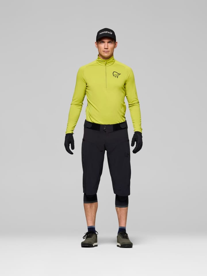 Norrøna Men's Fjørå Flex1 Hybrid Shorts Caviar Black Norrøna