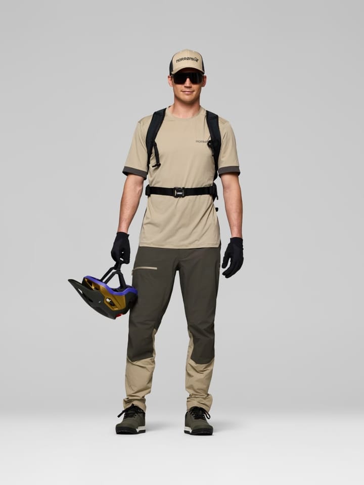 Norrøna Men's Fjørå Equaliser T-Shirt Winter Twig/Beluga Norrøna