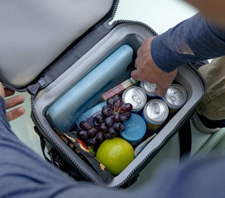 Yeti Hopper Flip 18 Cool Bag Classic Navy Yeti