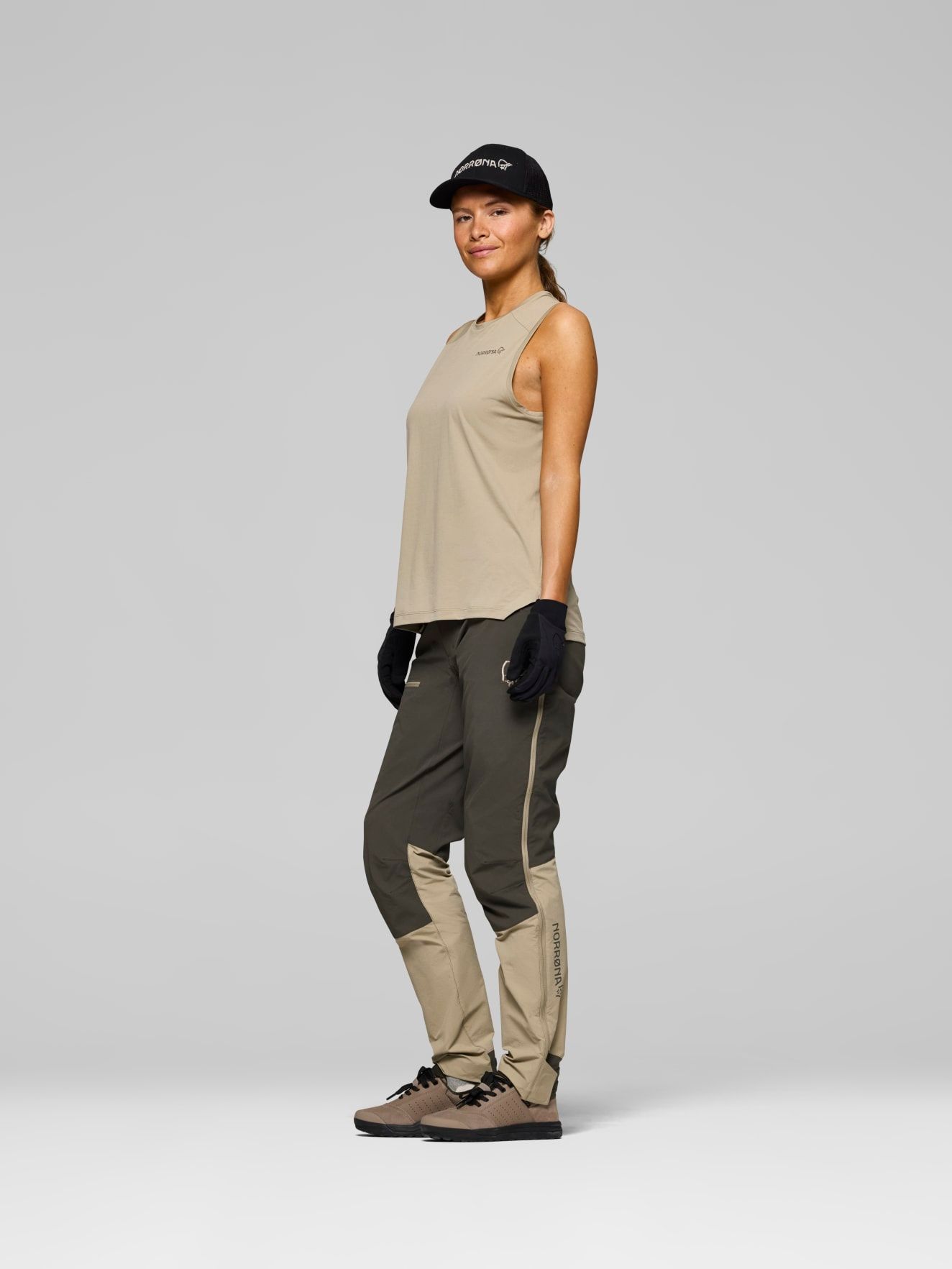 Norrøna Women's Fjørå Equaliser Sleeveless Winter Twig