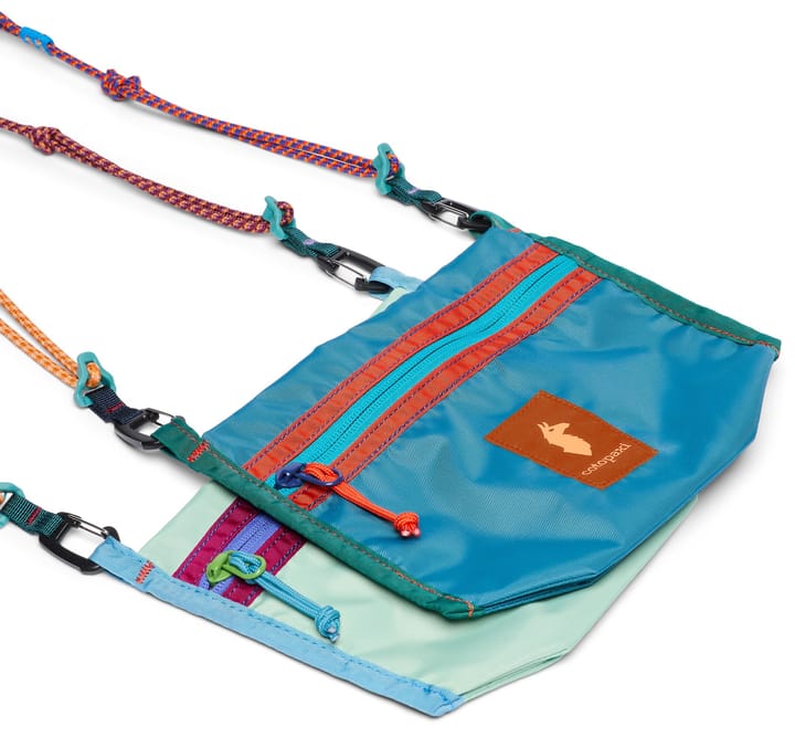 Cotopaxi Lista 2L Crossbody Bag Del Día Cotopaxi