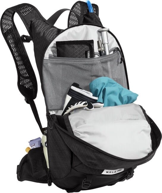CamelBak Women's M.U.L.E. Pro 14 Black/White Camelbak CamelBak Women's M.U.L.E. Pro 14 Black/White Camelbak