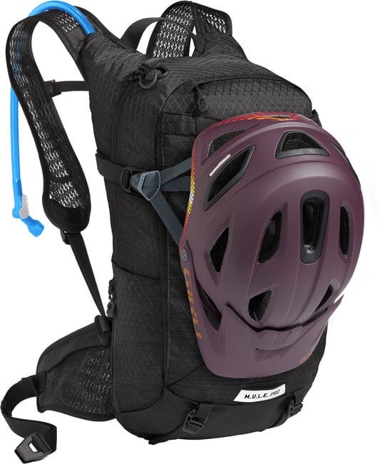 CamelBak M.U.L.E Drikkesekk.Pro W 14l Black/White Camelbak CamelBak M.U.L.E Drikkesekk.Pro W 14l Black/White Camelbak