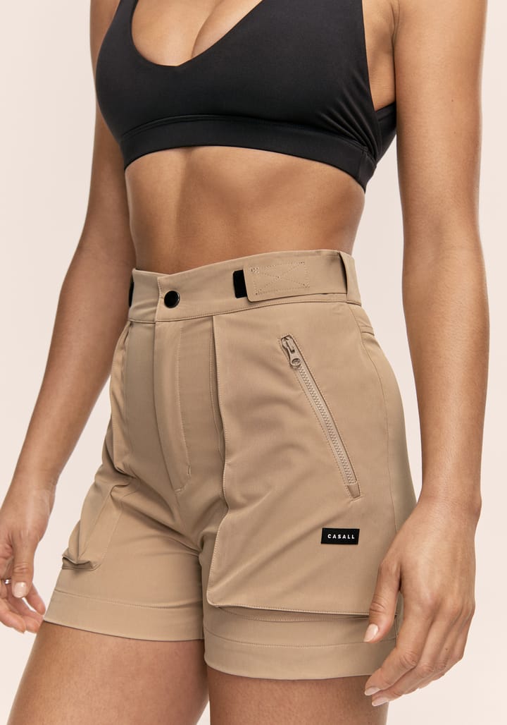 Casall Women's Outdoor Active Shorts Dark Sand Casall