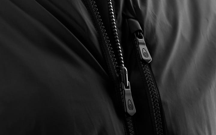 Sail Racing Men's Thunder Reversable Parka Carbon Sail Racing