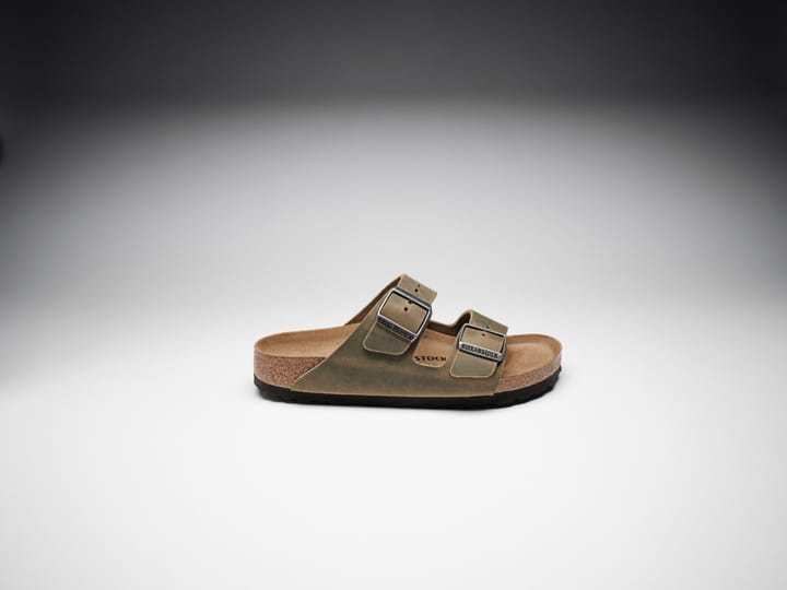 Birkenstock Unisex Arizona Oiled Leather Regular Faded Khaki Birkenstock Birkenstock Unisex Arizona Oiled Leather Regular Faded Khaki Birkenstock