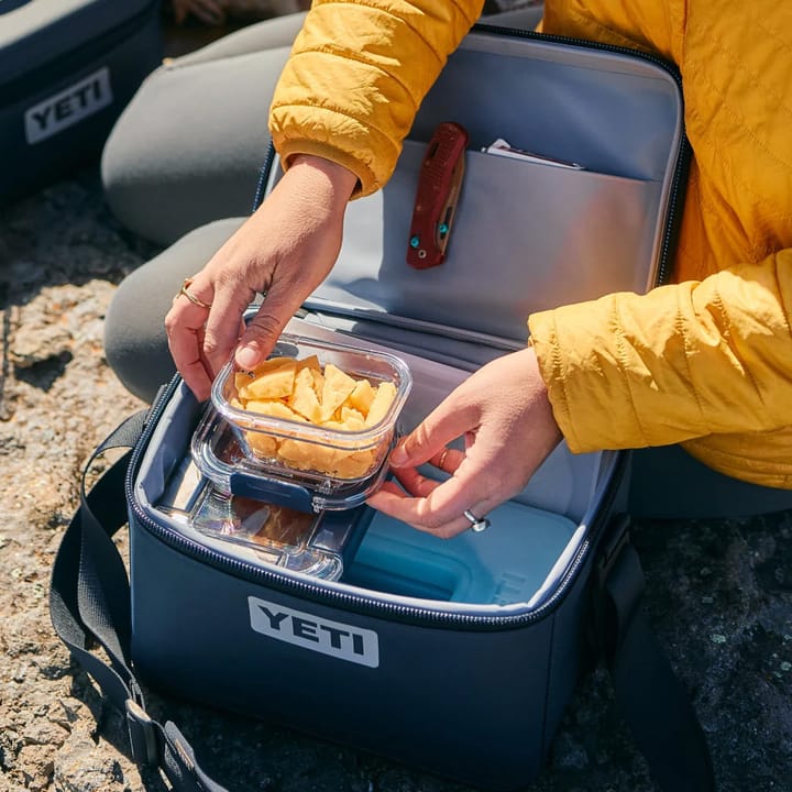 Yeti Daytrip 9L Insulated Box Charcoal Yeti