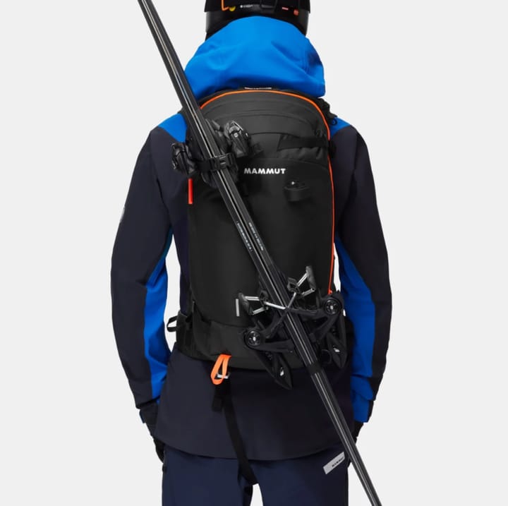 Mammut Light Protection Airbag 3.0 Black/Vibrant Orange Mammut Mammut Light Protection Airbag 3.0 Black/Vibrant Orange Mammut