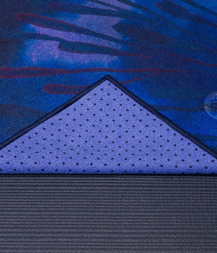 Manduka Yogitoes Yoga Mat Towel Aquatic Manduka Manduka Yogitoes Yoga Mat Towel Aquatic Manduka