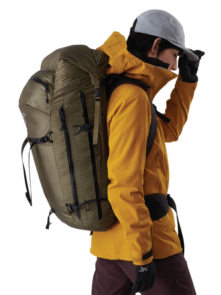 Arc'teryx Rush Sk 32 Backpack Black Arc'teryx Arc'teryx Rush Sk 32 Backpack Black Arc'teryx