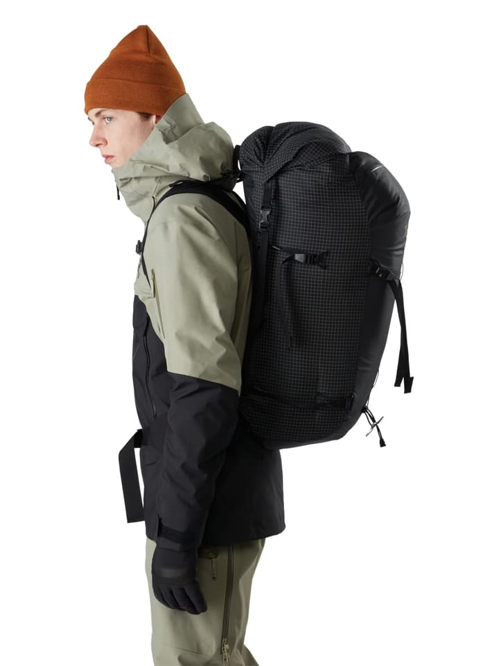 Arc'teryx Rush SK 42 Backpack Black Arc'teryx Arc'teryx Rush SK 42 Backpack Black Arc'teryx