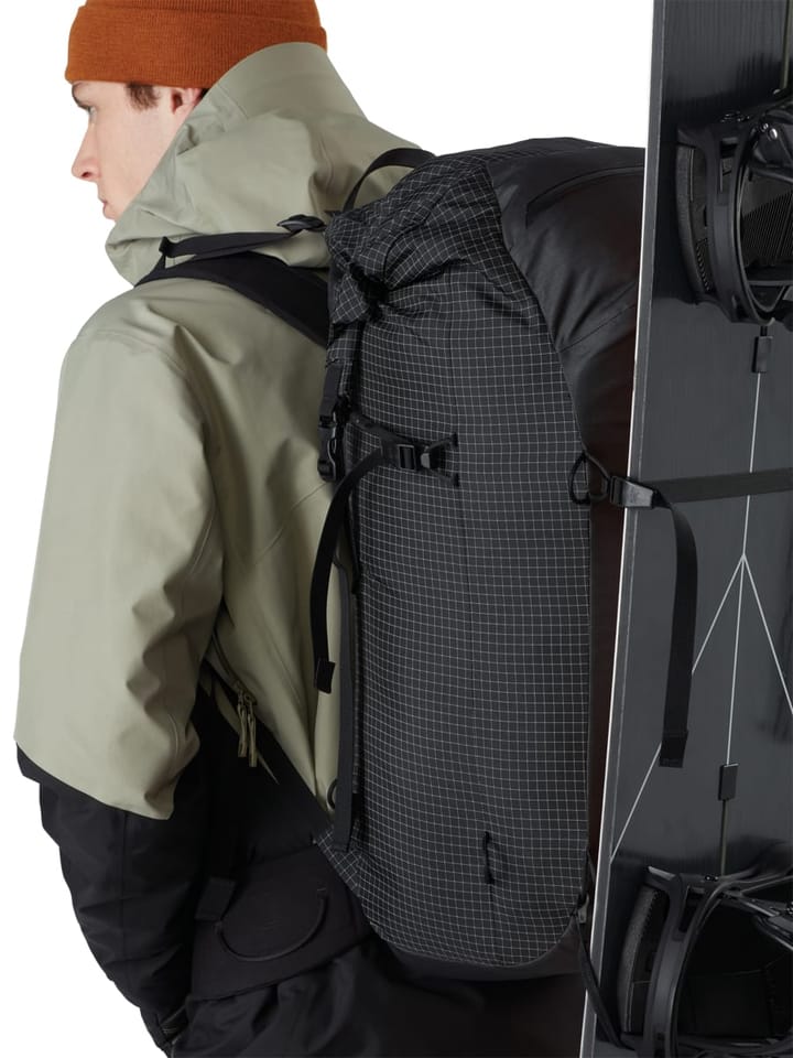 Arc'teryx Rush SK 42 Backpack Black Arc'teryx Arc'teryx Rush SK 42 Backpack Black Arc'teryx