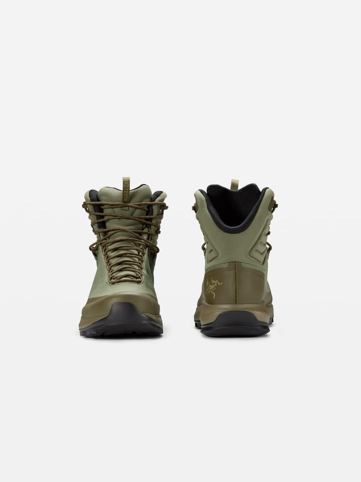 Arc'teryx Men's Aerios Ar Mid Gore-Tex Tatsu/Carbon Copy Arc'teryx Arc'teryx Men's Aerios Ar Mid Gore-Tex Tatsu/Carbon Copy Arc'teryx