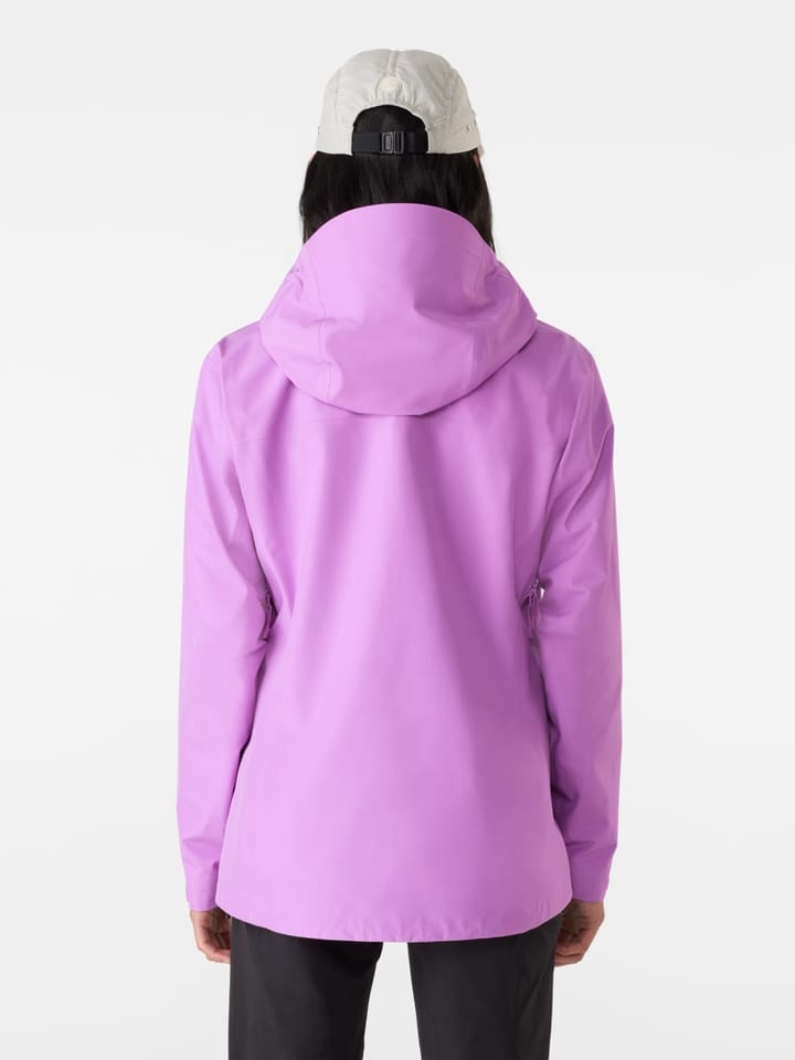 Arc'teryx Women's Beta LT Jacket Mesmer Arc'teryx Arc'teryx Women's Beta LT Jacket Mesmer Arc'teryx