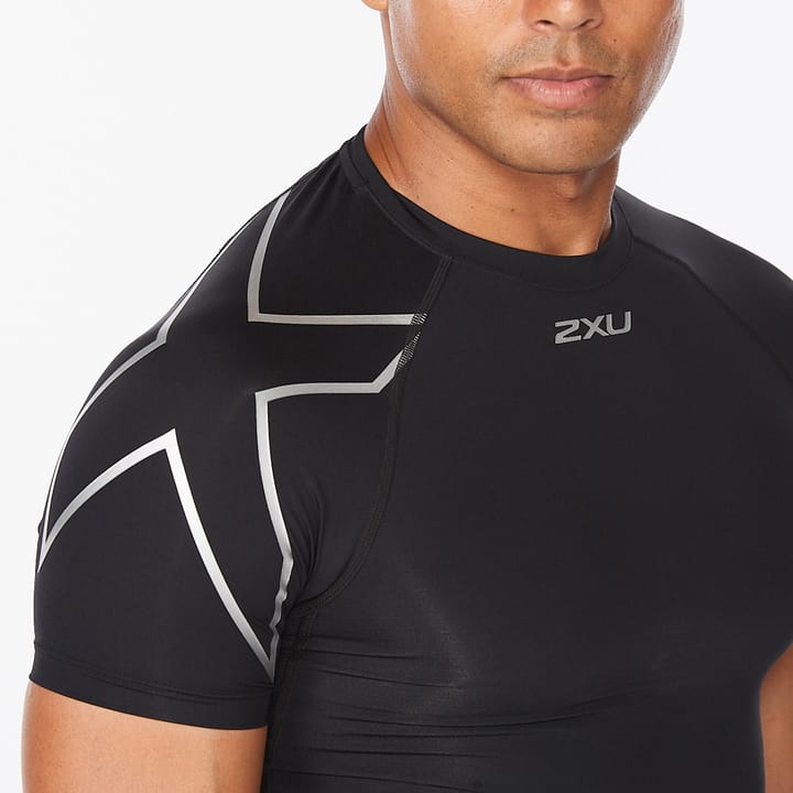 2XU Men's Core Compression Short Sleeve Black/Silver 2XU