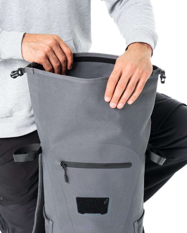 Guideline Experience Waterproof Rolltop 21 Guideline Guideline Experience Waterproof Rolltop 21 Guideline