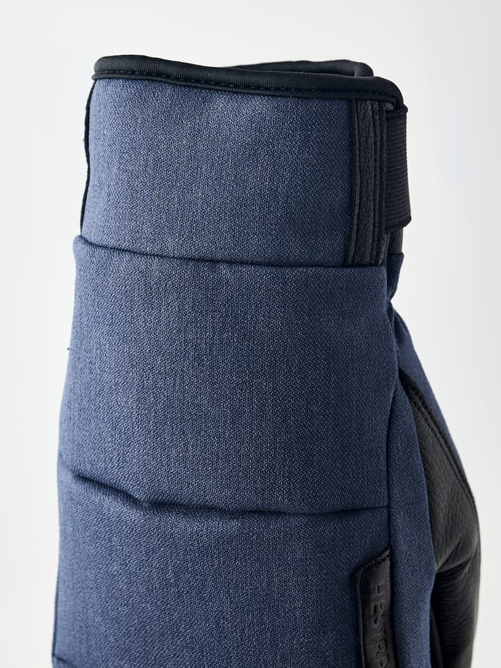 CZone Frame - Mitt Navy Hestra CZone Frame - Mitt Navy Hestra
