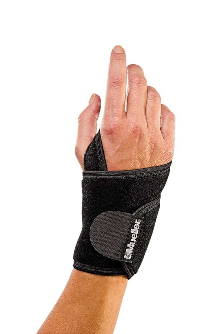 Mueller Wraparound Wrist Support Black Mueller Mueller Wraparound Wrist Support Black Mueller