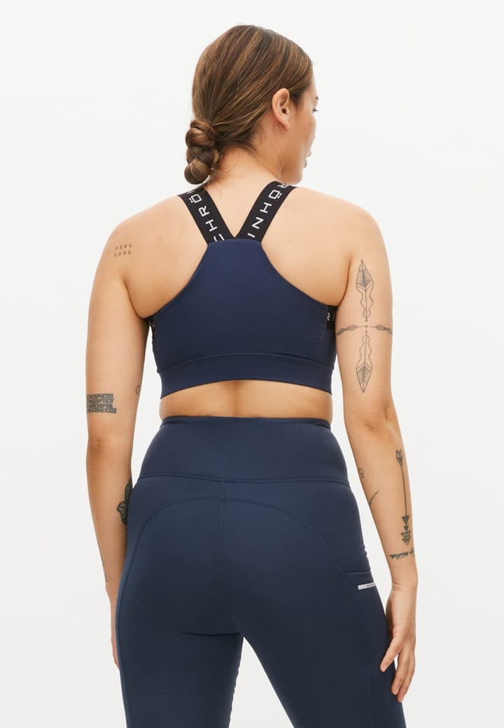 Röhnisch Kay Sports Bra Black Iris Röhnisch Röhnisch Kay Sports Bra Black Iris Röhnisch