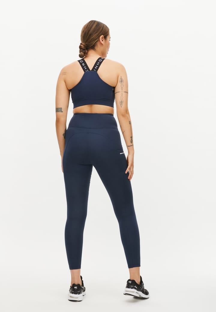 Röhnisch Kay Sports Bra Black Iris Röhnisch Röhnisch Kay Sports Bra Black Iris Röhnisch