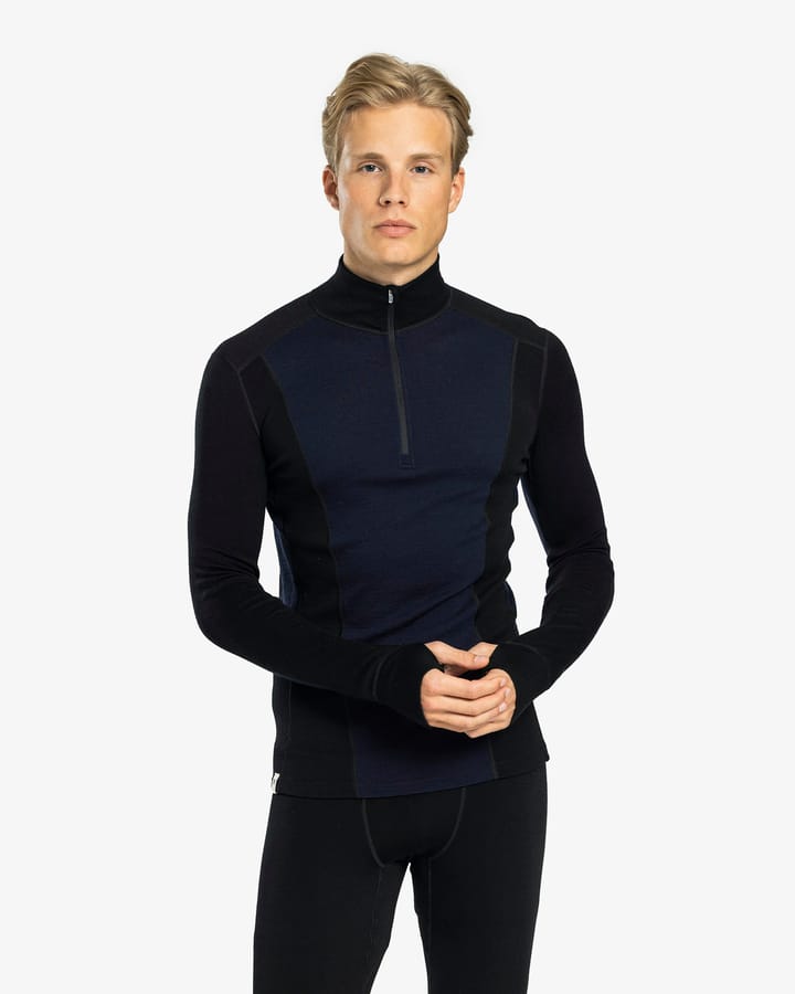 Ulvang Men's Peak Map Half Zip Baselayer Black/Navy Blue Ulvang Ulvang Men's Peak Map Half Zip Baselayer Black/Navy Blue Ulvang